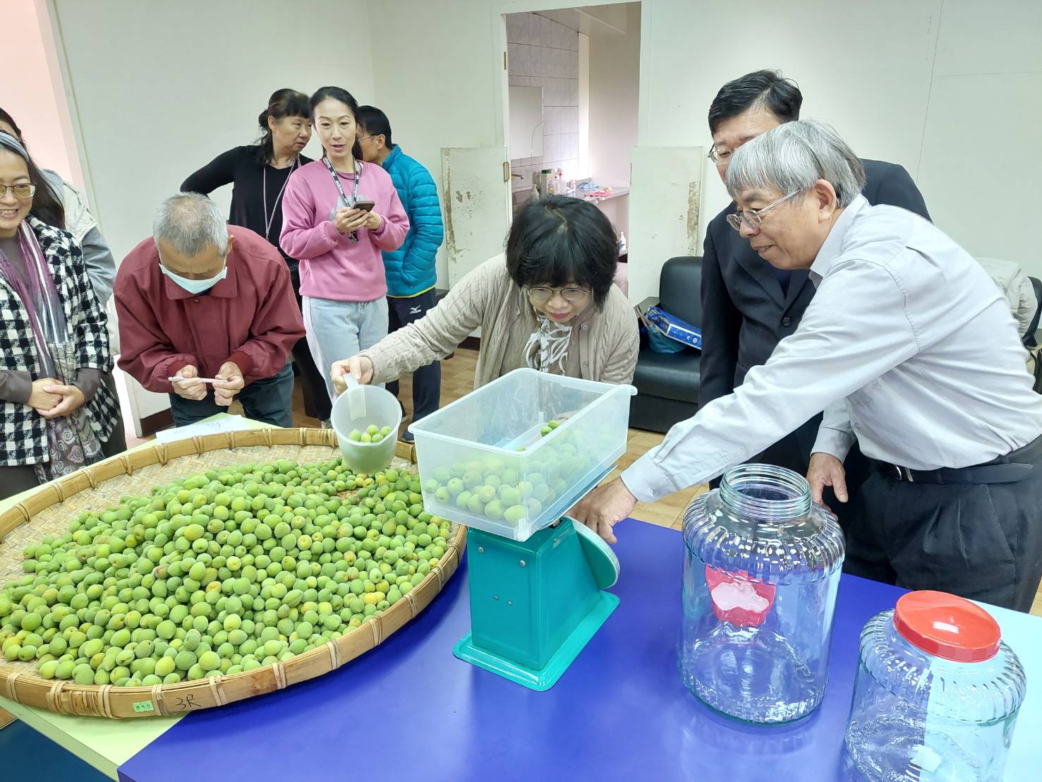 從一棵樹到一杯酒：虎科大植樹成果釀梅酒及推動樹種固碳與儲碳潛力-4.jpg